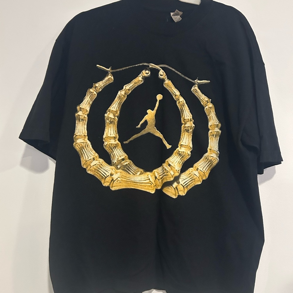 Jordan Earring Men’s T-Shirt
